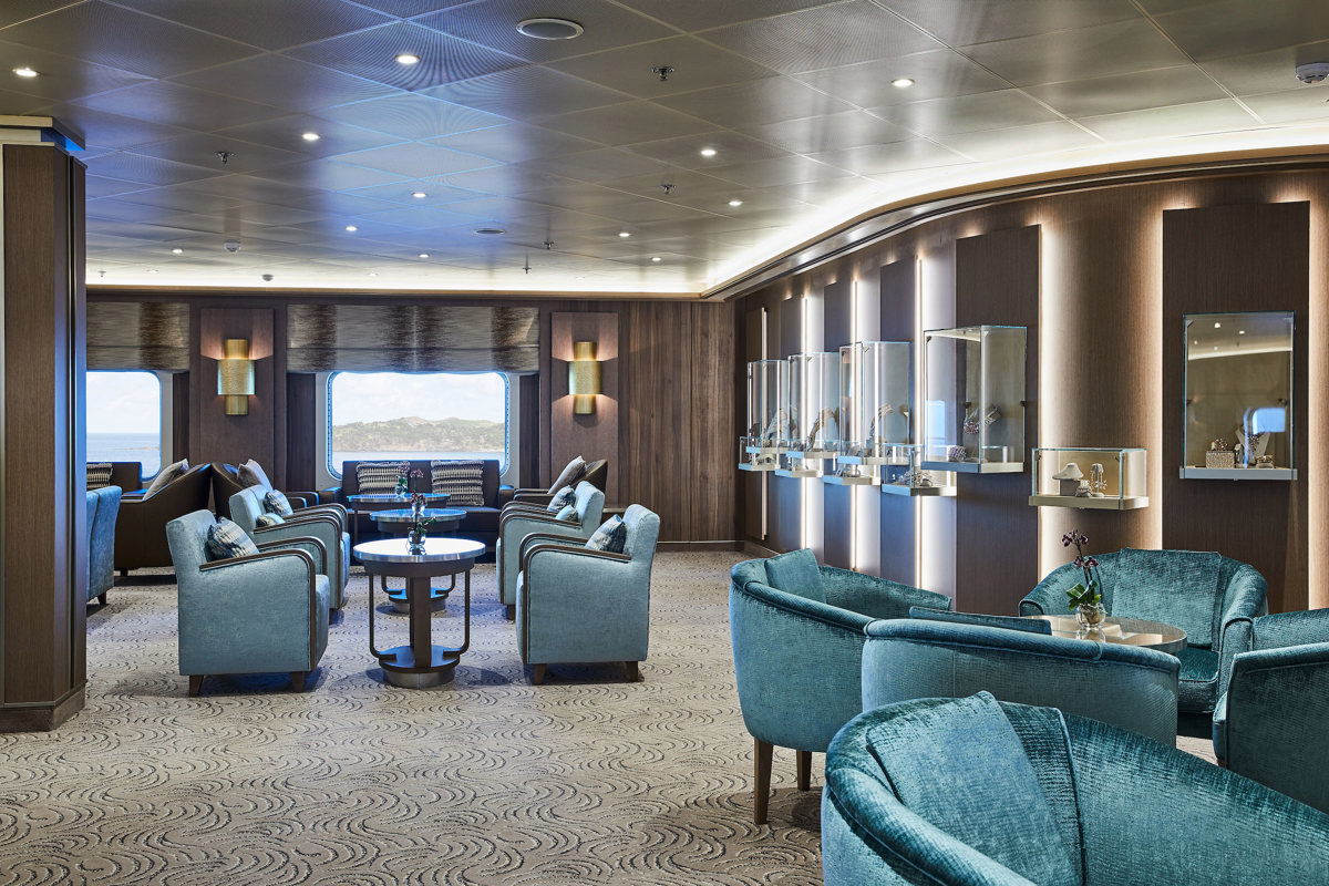 Silversea - Silver Shadow - Boutique 1.jpg