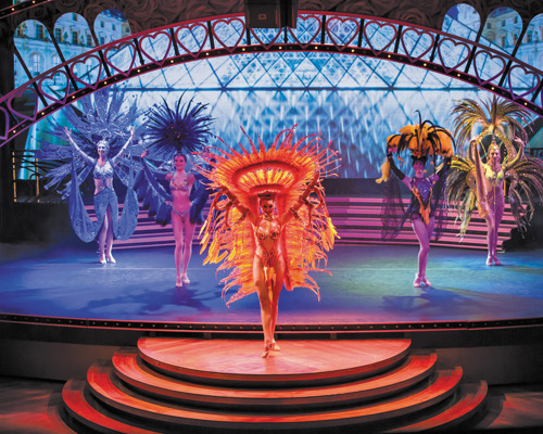 Regent Seven Seas VOYAGER Theater1.jpg