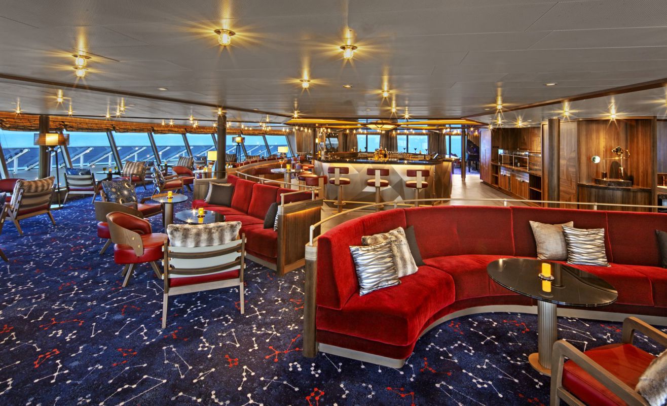Seabourn Pursuit - Constellation Lounge 3.jpg
