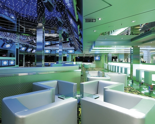 MSC Cruises MSC Poesia Disco 6.jpg