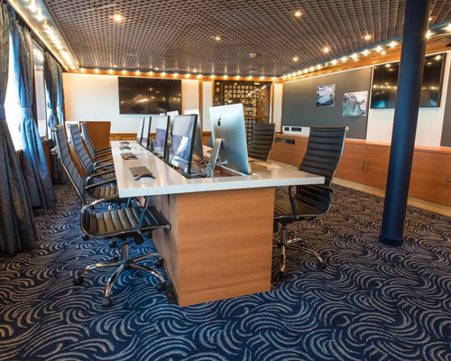 Silversea SILVER CLOUD Photo Studio 1.png