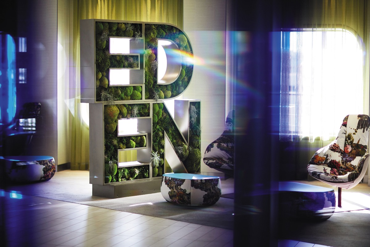 Celebrity Cruises Eden Restaurant 4.jpg