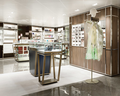 Silversea - Silver Spirit - Boutique 4.jpg