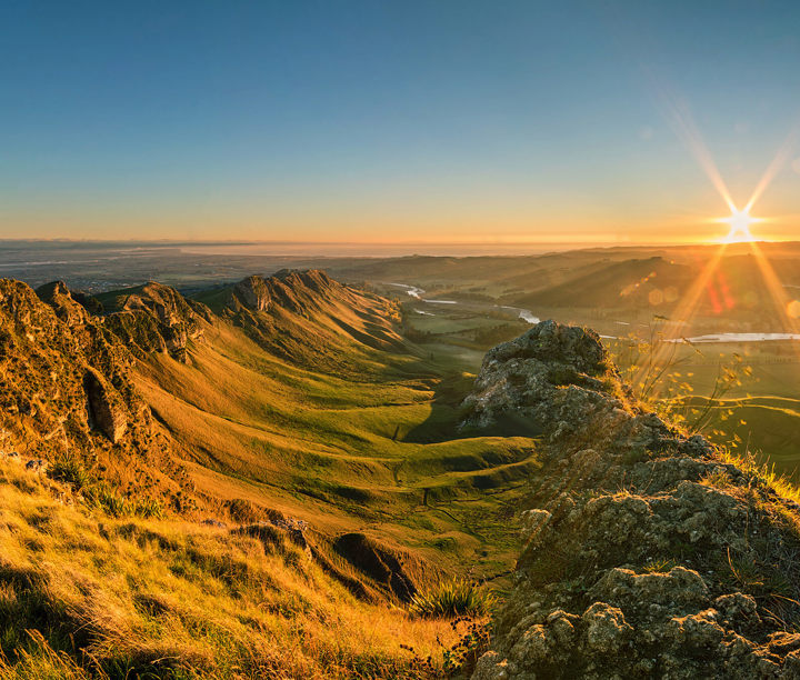 The Lands of Oz: Australia & New Zealand Adventure