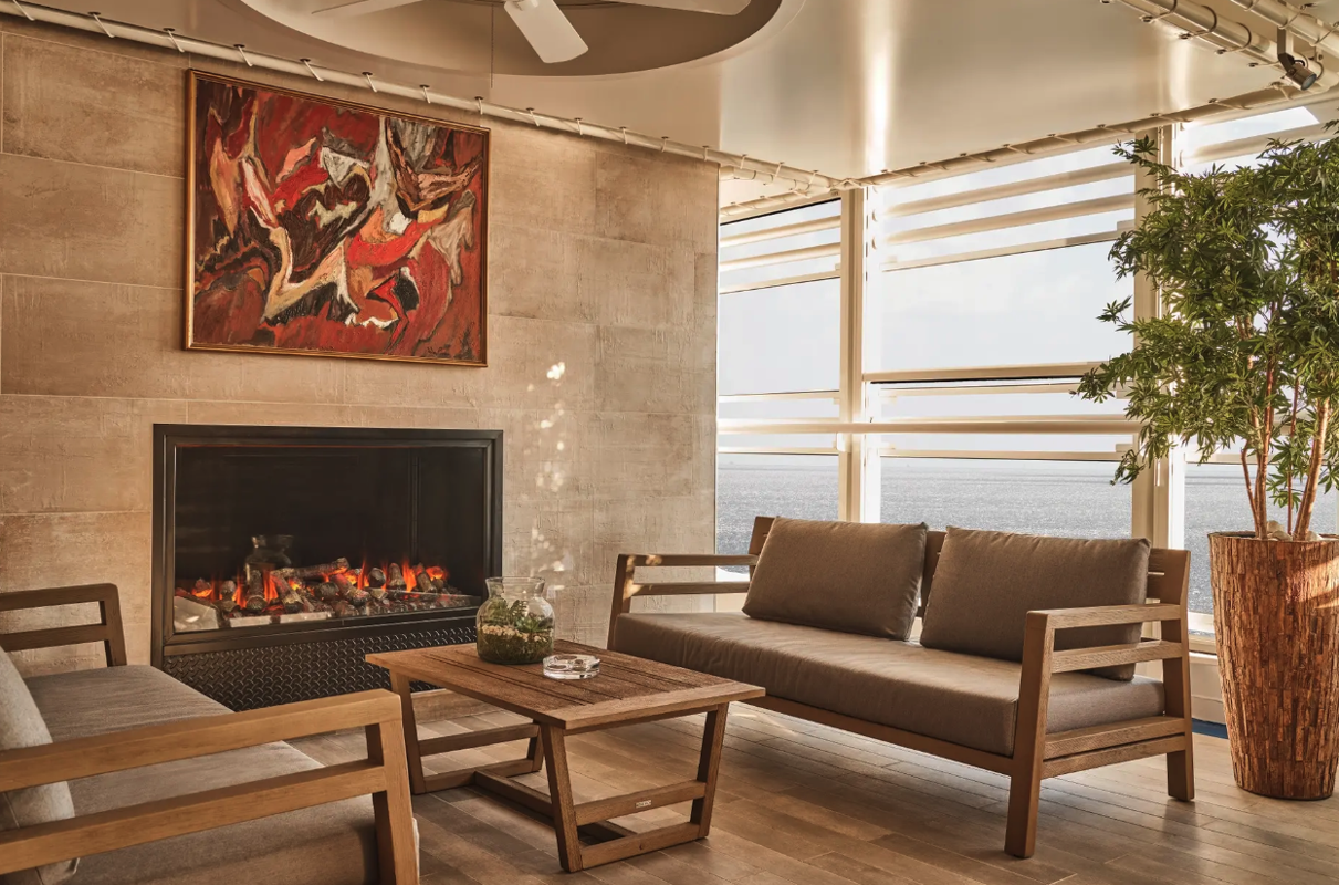 Silversea SILVER DAWN Connoisseur's Corner 1.png