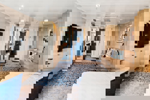 Ultra Spacious Ocean View