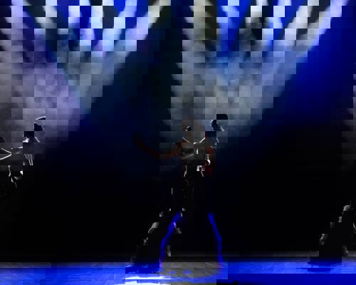 Azamara Pursuit - Performances 1.jpg