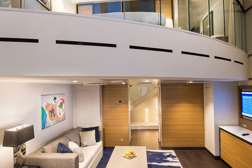 Grand Loft Suite with Balcony