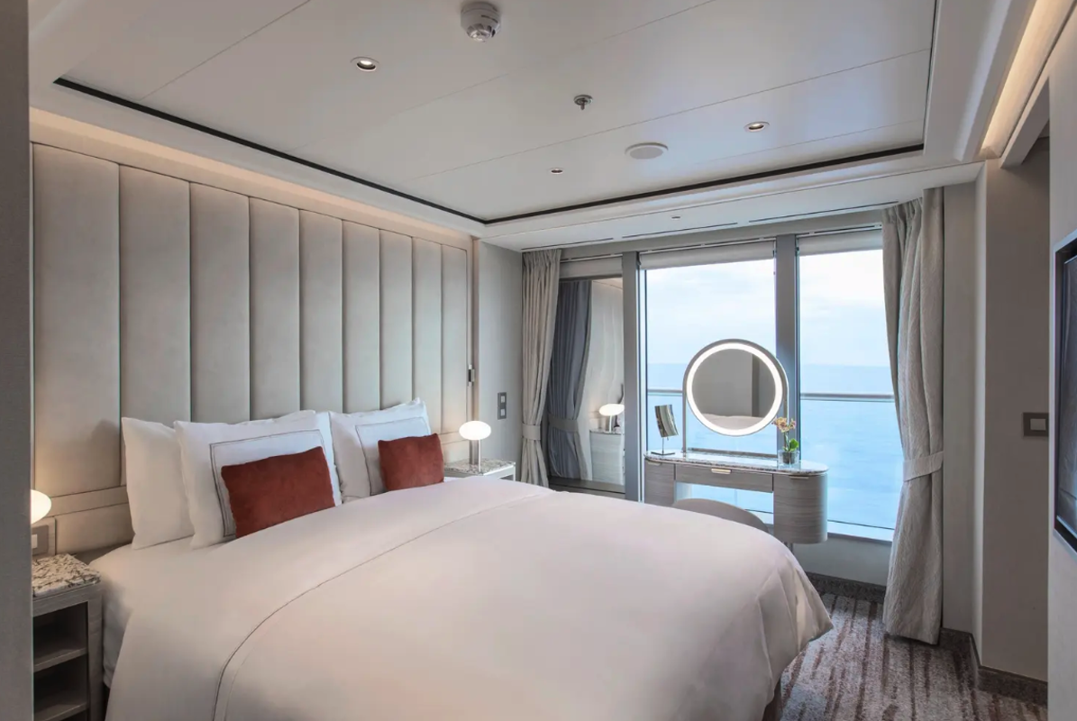 Silversea, Silver Nova Master Suite 1.png