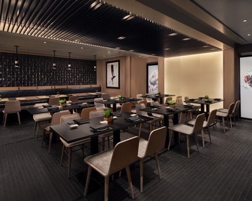 NCL Norwegian Spirit Silk.jpeg