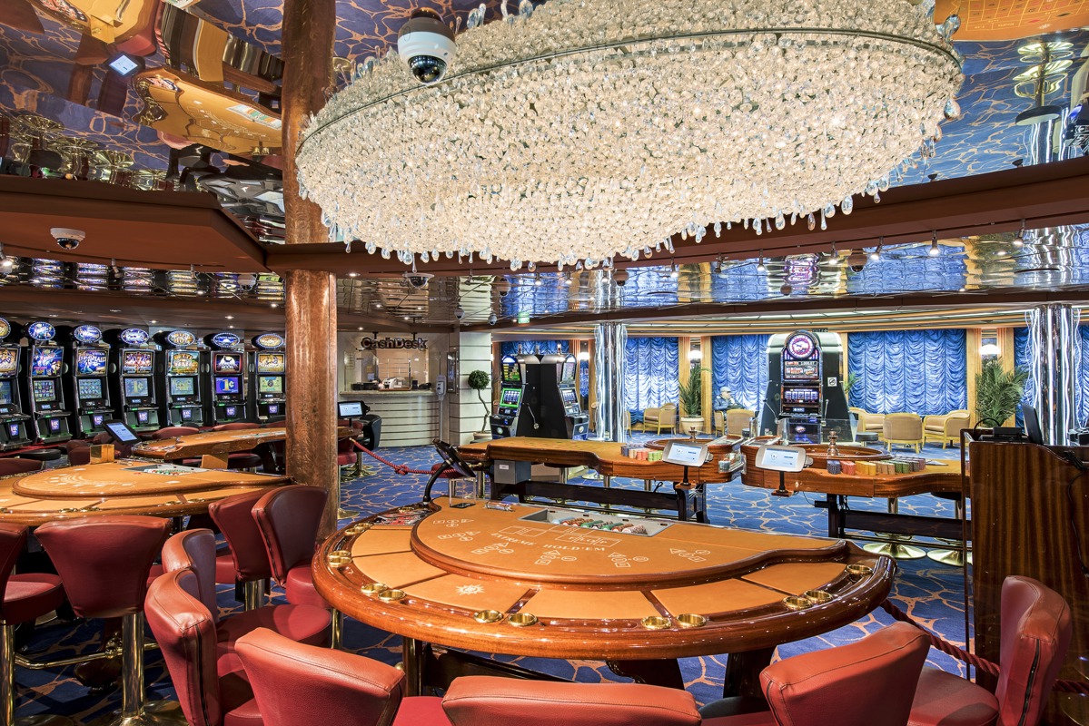 MSC Cruises MSC Sinfonia Casino 4.jpg