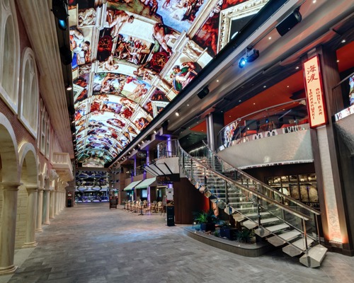MSC Cruises MSC Grandiosa Galleria Grandiosa 3.jpg