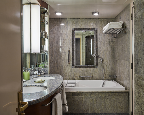 Silversea Cruises Silver Whisper Medallion Suite 2.jpg