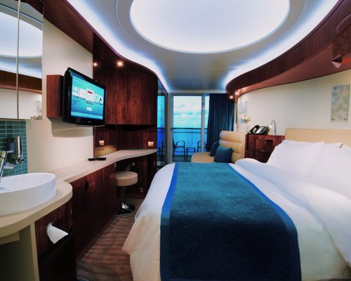 NCL Norwegian Epic Aft-Facing Balcony.jpeg