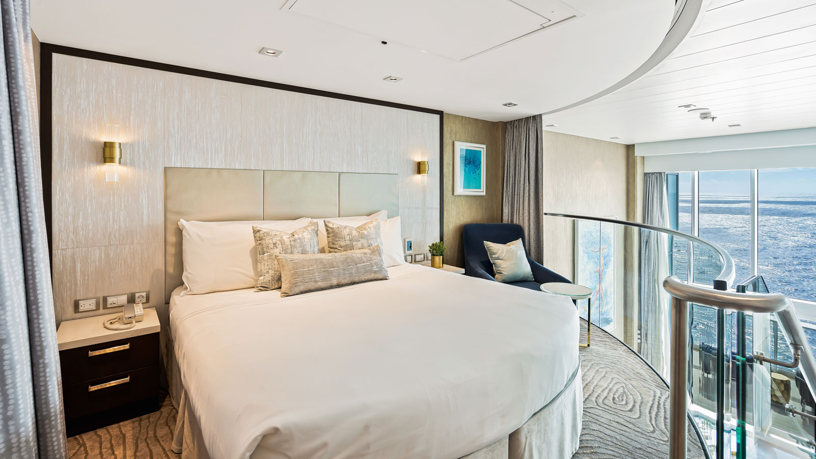 Crown Loft Suite