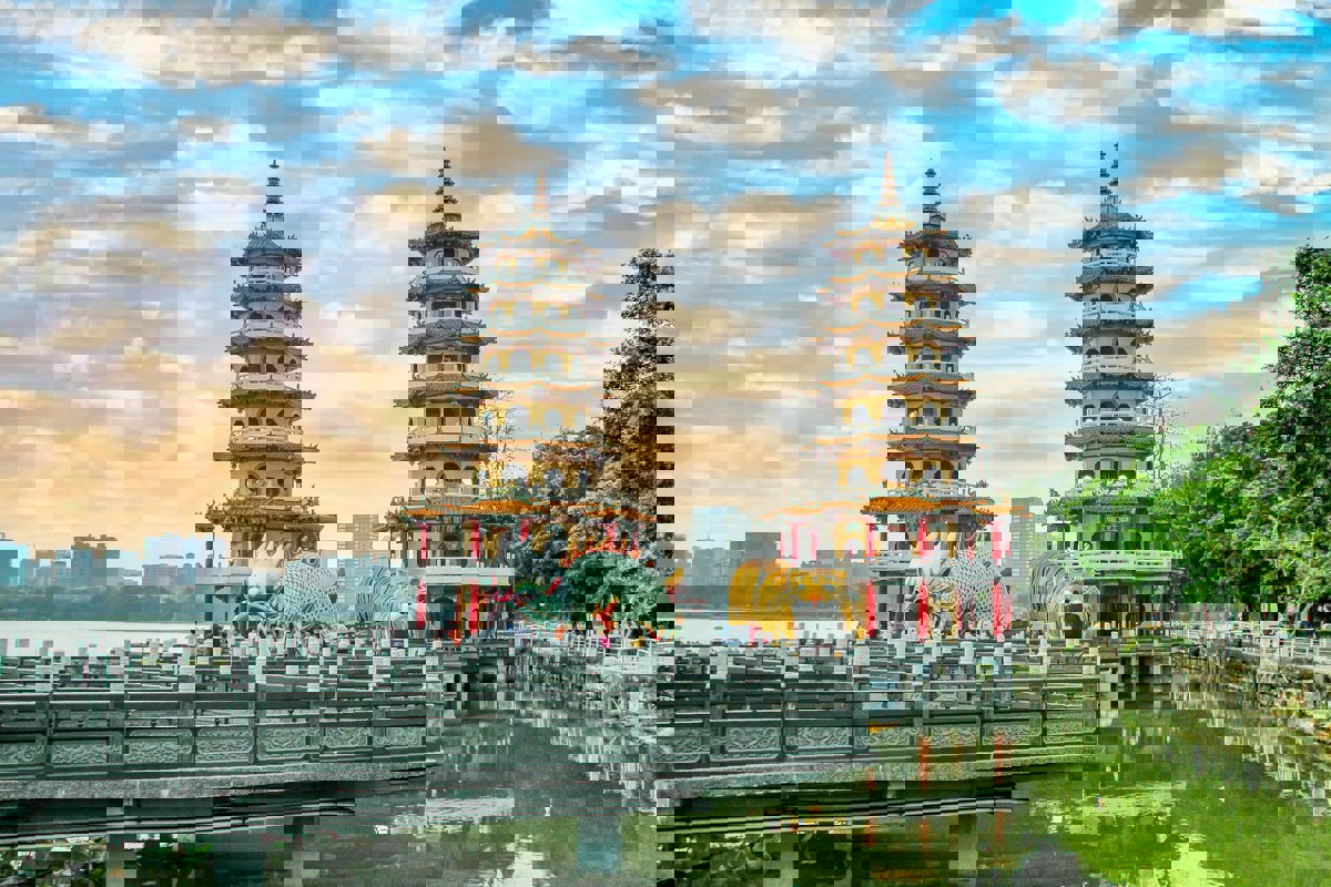 Dragon And Tiger Pagodas Kaohsiung Taiwan