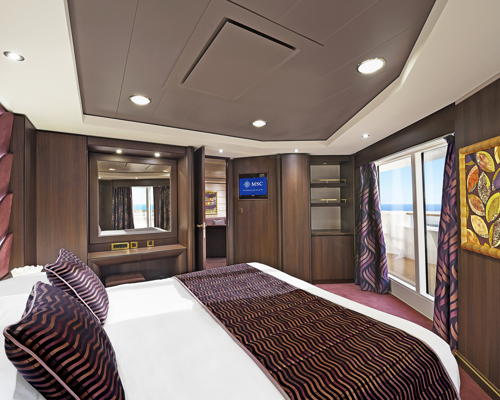 MSC Cruises MSC Preziosa Suite Aurea 2.jpg