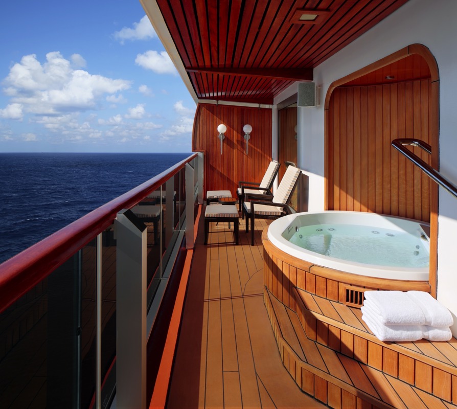 HAL Eurodam Pinnacle Suite 6.jpg