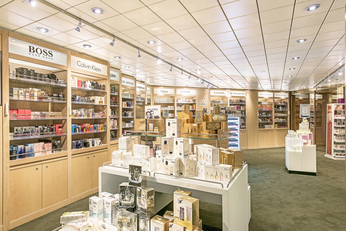 MSC Cruises MSC Sinfonia Mini Mall 1.jpg