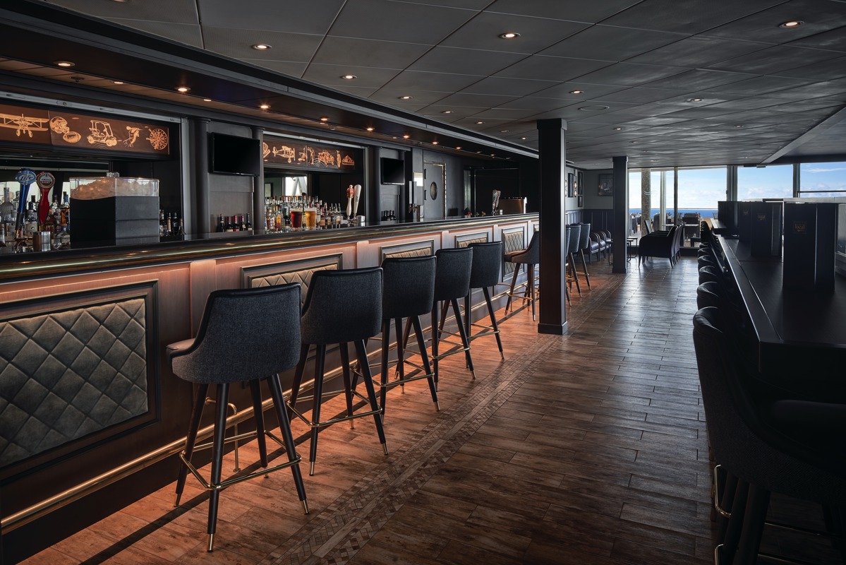 NCL Norwegian Sky The Local Bar & Grill.jpeg