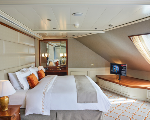 Silversea Cruises - Silver Whisper - Royal Suite.jpg