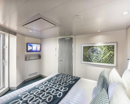 MSC Cruises MSC Virtuosa Premium Suite with Whirlpool 1.jpg