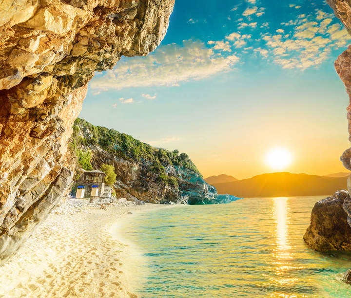 5* Sunkissed Spanish Shores to Iconic Greek Isles