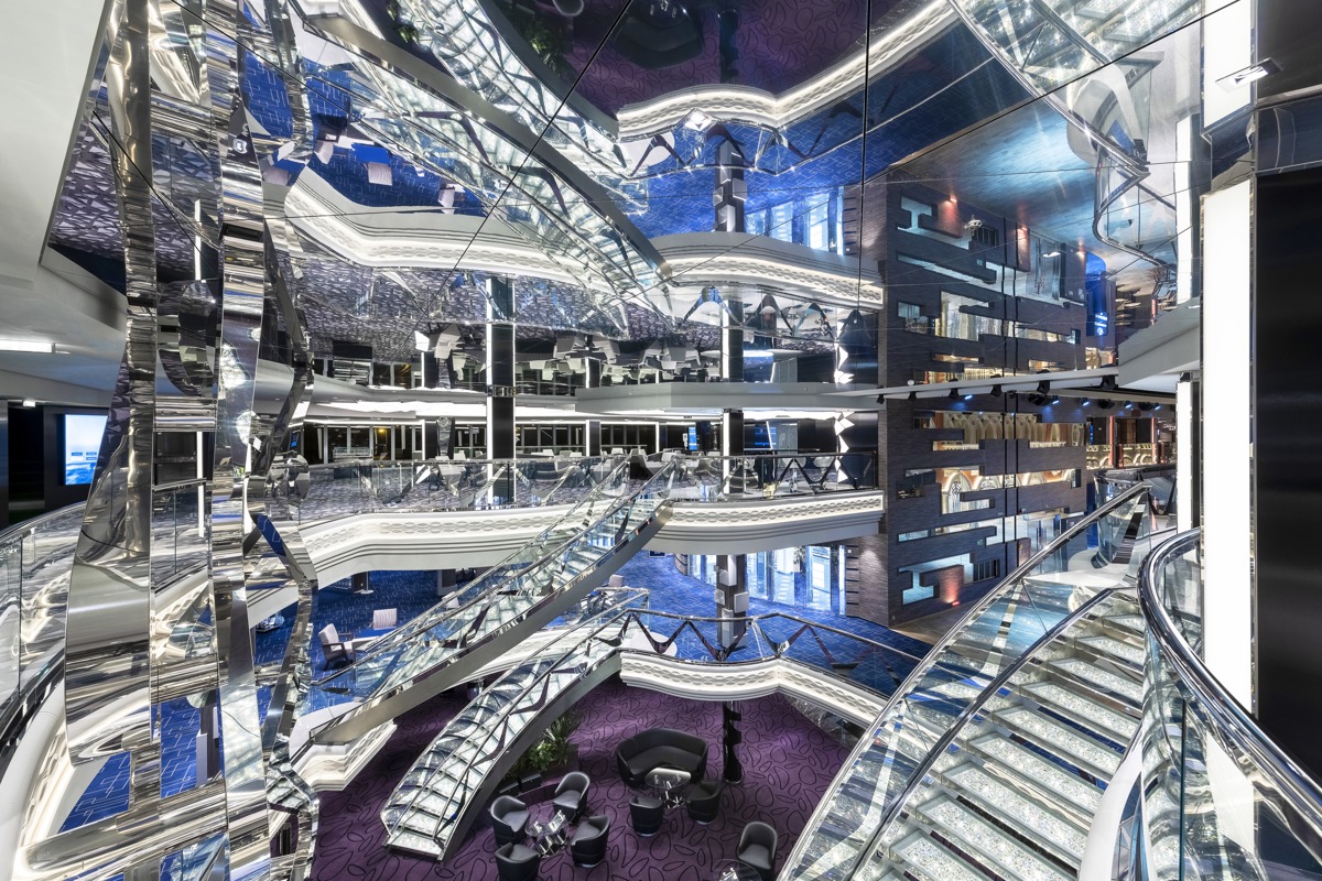 MSC Cruises MSC Virtuosa Infinity Atrium 3.jpg