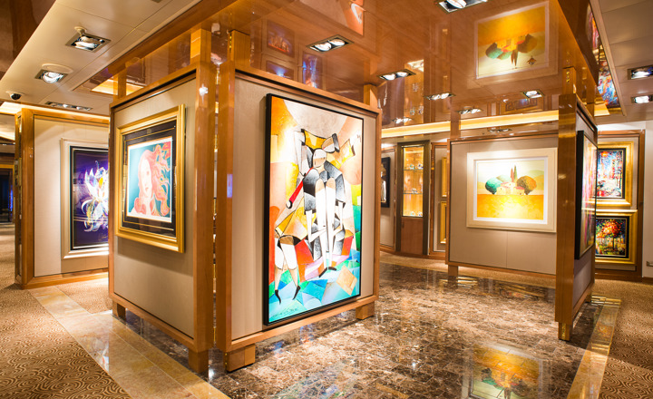 Art Gallery & Auction