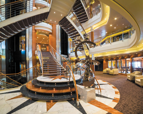 Regent Seven Seas VOYAGER Atrium.jpg