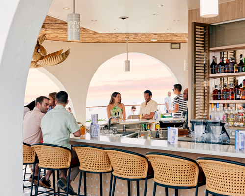 Belebrity Beyond Sunset Bar With People