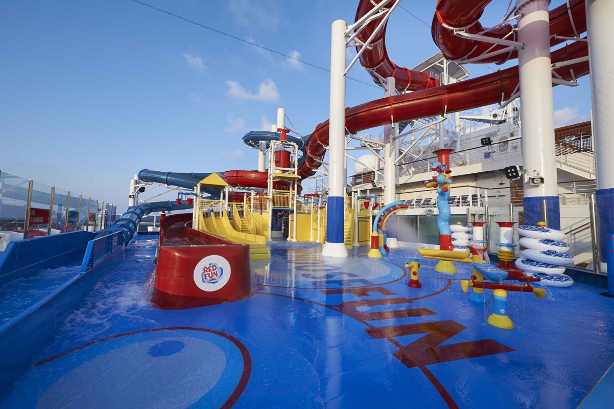 Carnival Panorama - Waterworks 2.jpg