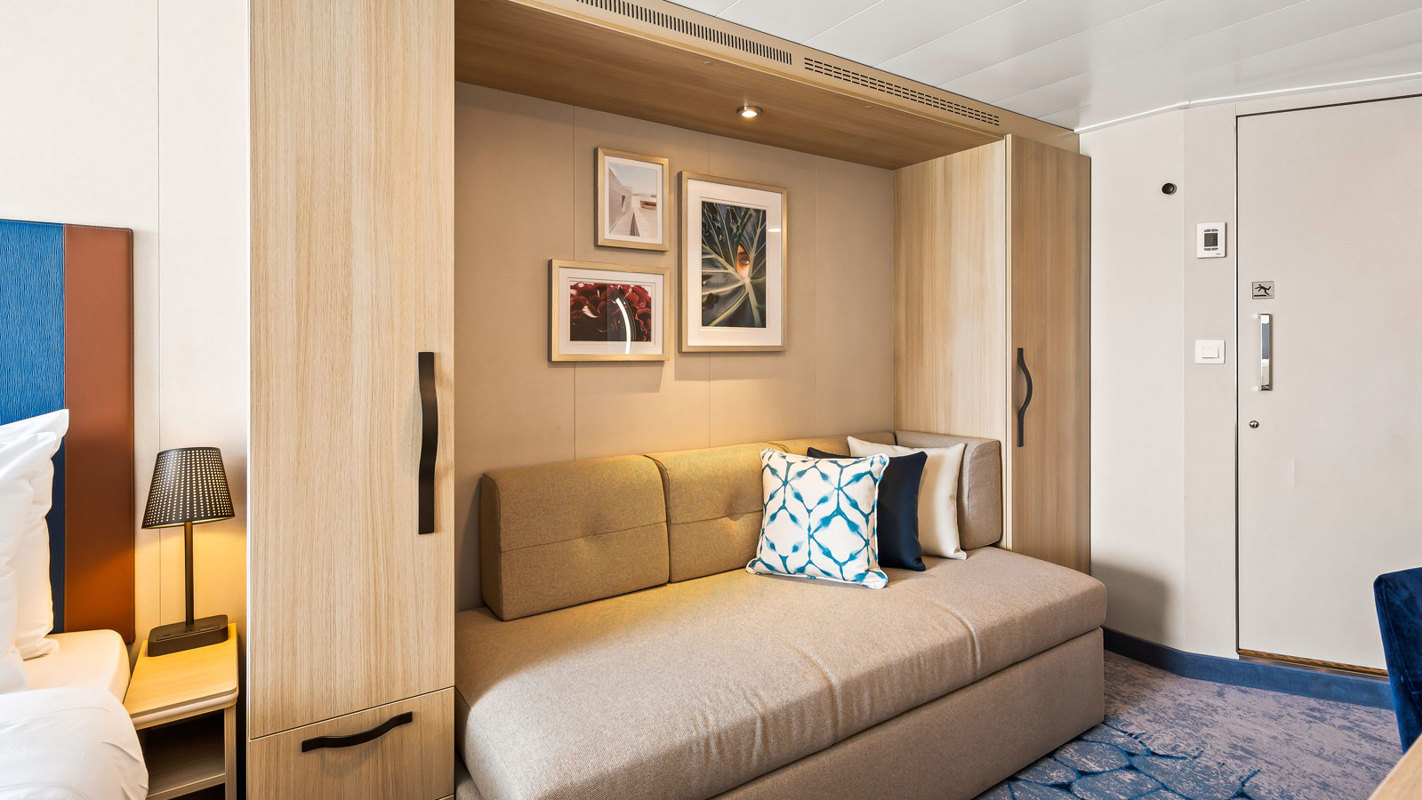 RCI Wonder of the Seas Ocean View 1.jpeg