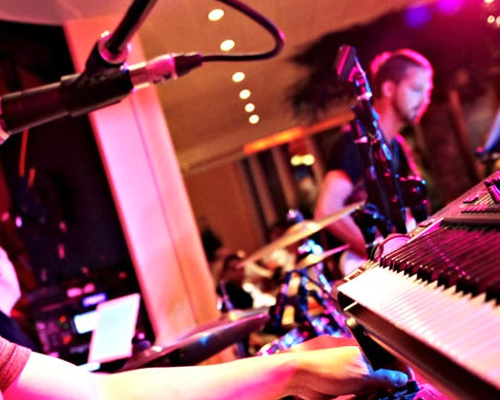 Carnival Cruise Line Live Music.png