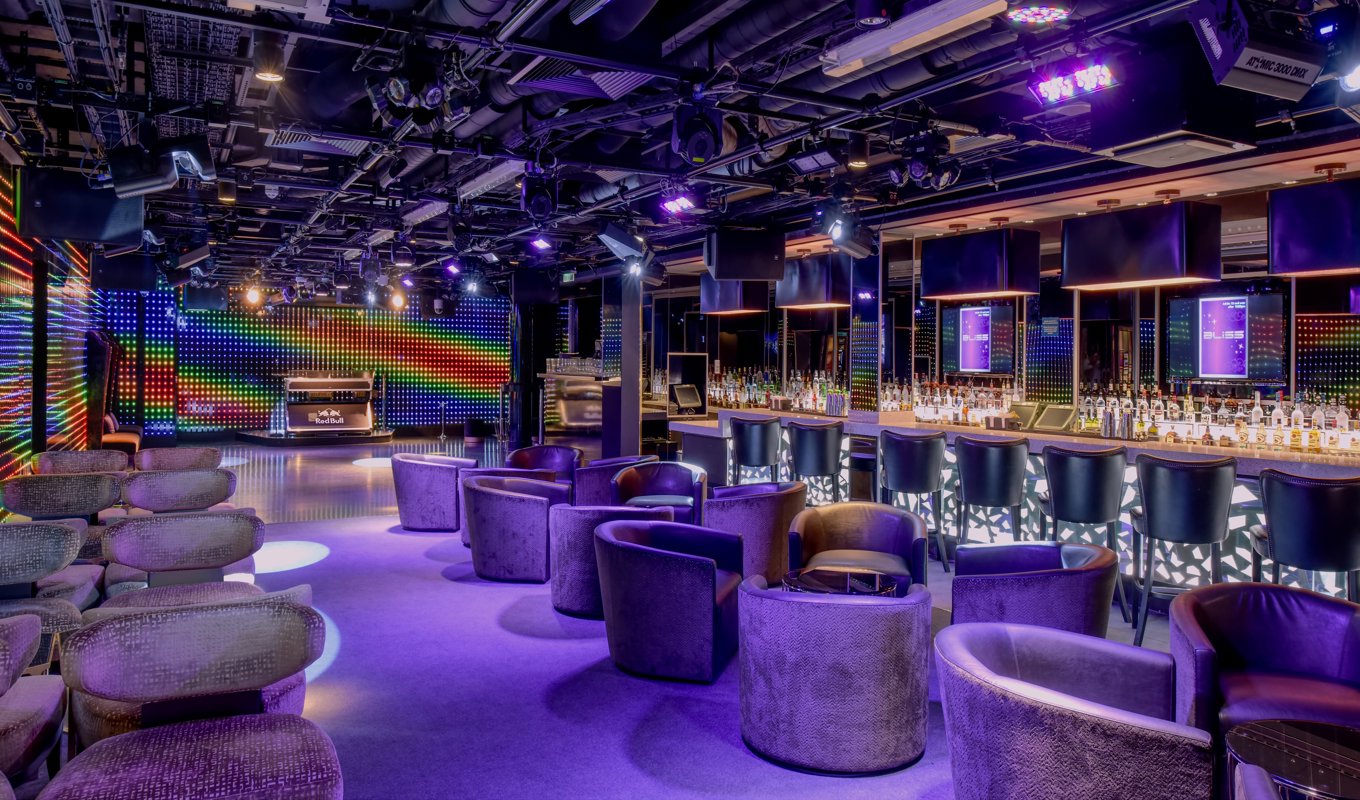 NCL Norwegian Breakaway Bliss Ultra Lounge.jpeg