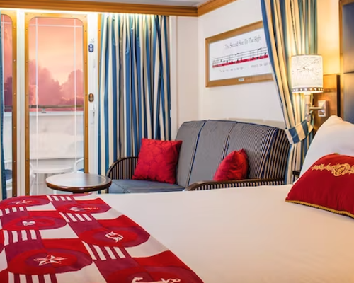 Disney Cruise Line, Disney Magic, Deluxe Oceanview Stateroom.png