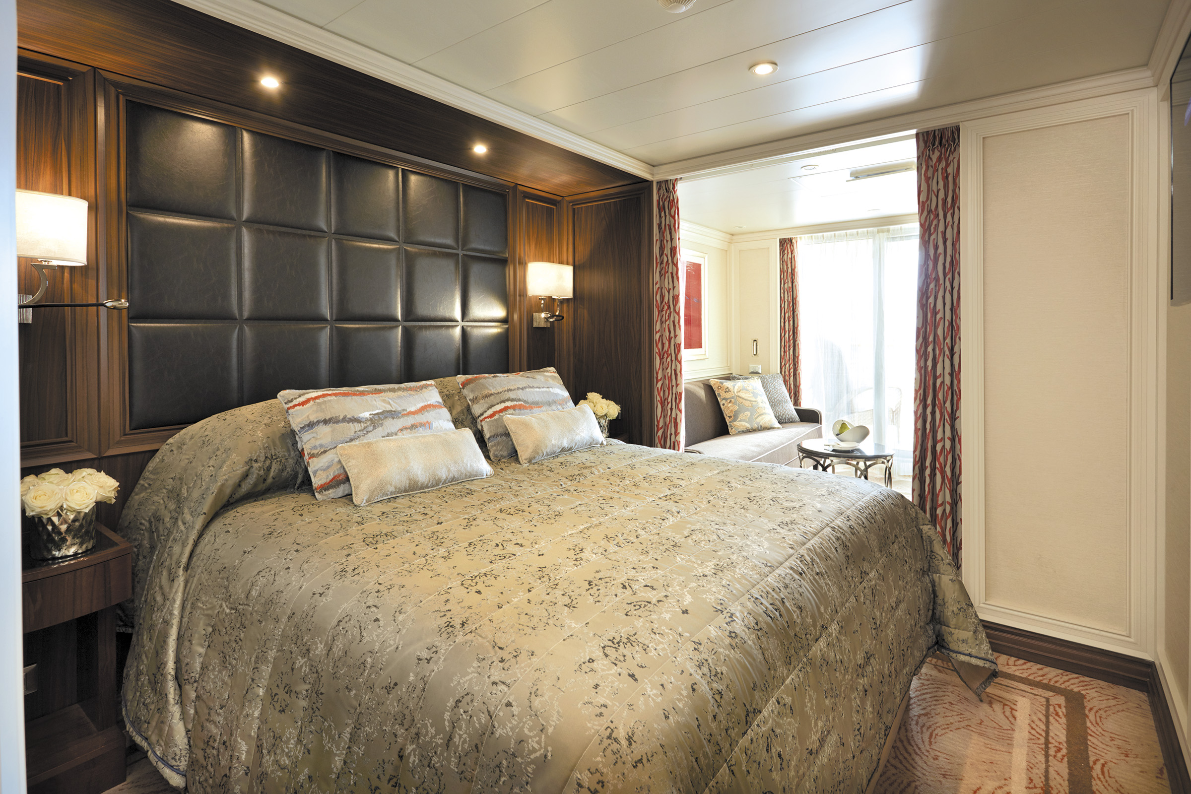Deluxe Veranda Suite