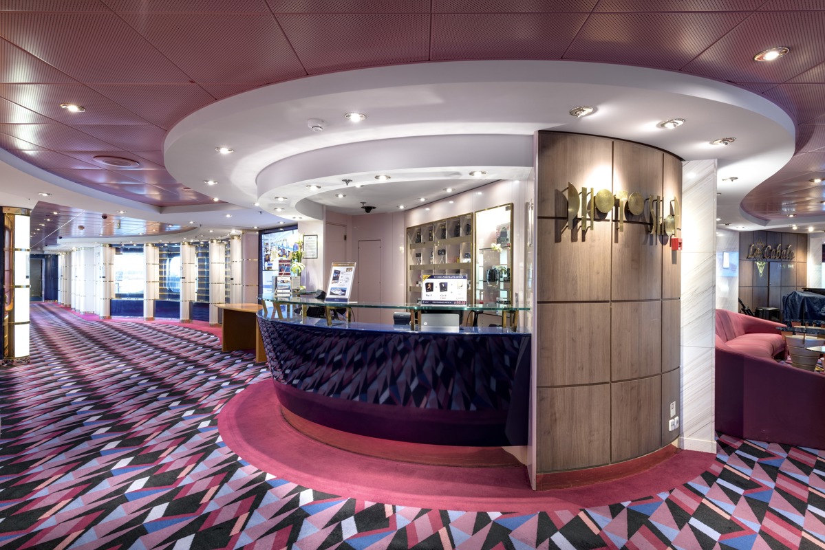 MSC Cruises MSC Opera Photo Shop 1.jpg
