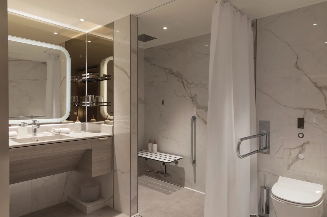 Silver Suite