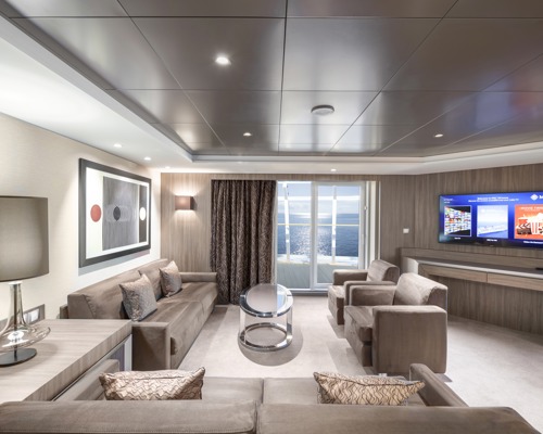 MSC Cruises MSC Virtuosa MSC Yacht Club Royal Suite 3.jpg