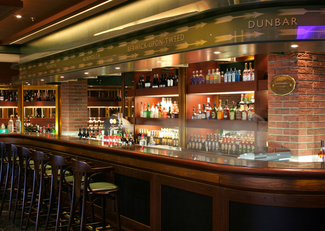 P&O Cruises Ventura Exchange.jpg