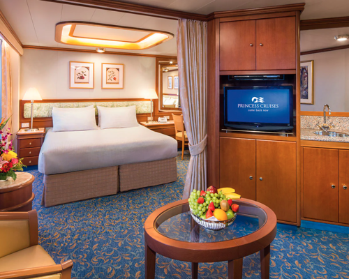 Princess Cruises Caribbean Princess Suite.png