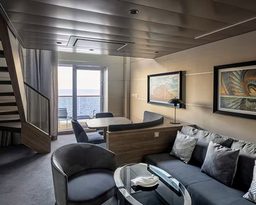 MSC Cruises MSC World America MSC Yacht Club Duplex Suite with Whirlpool Bath 1.png