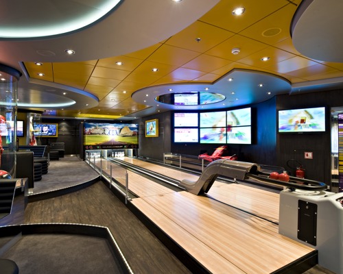 MSC Cruises MSC Splendida Sports Bar 2.jpg