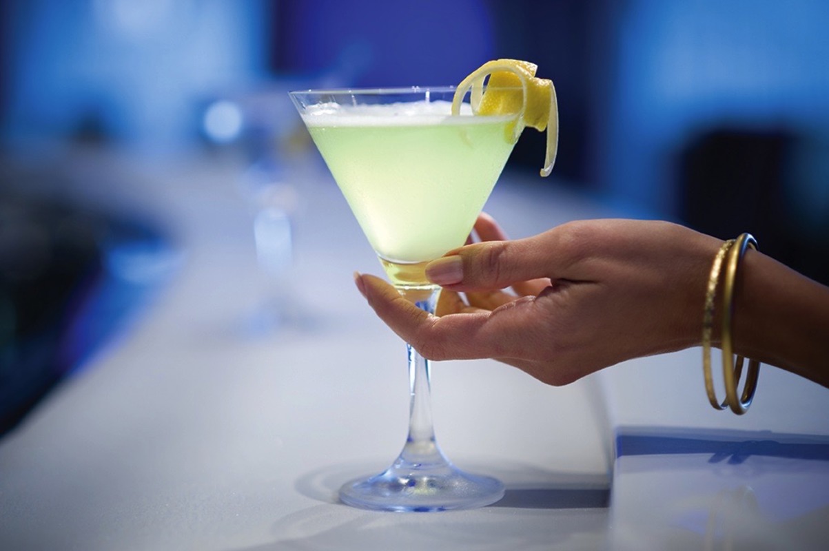 Celebrity Cruises The Martini Bar 5.jpg