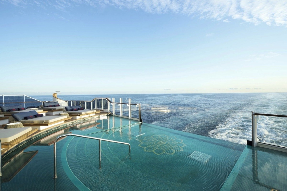 Explora Journeys Explora Iii Astern Pool & Bar 4