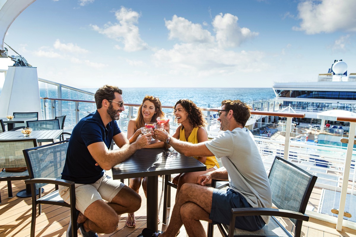 NCL Norwegian Star Sky High Bar 2.jpeg