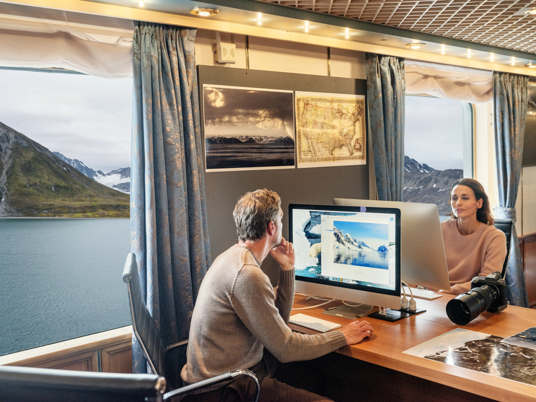 Silversea Cruises Silver Wind Photo Studio.jpg