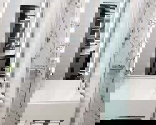 Norwegian Pearl - Solo Inside 2.jpg