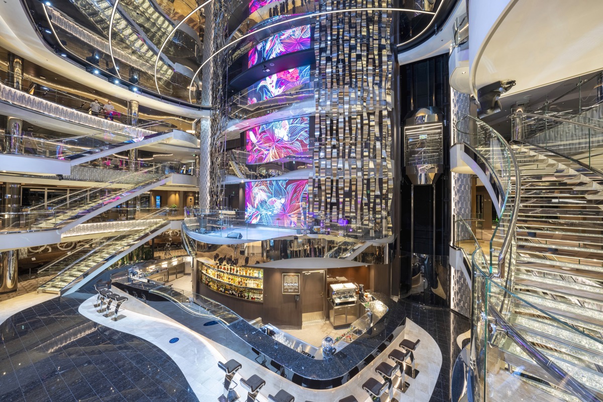 MSC Cruises MSC Seashore Seashore Bar 1.jpg